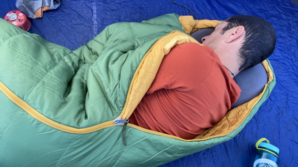 rei co-op trailmade 20 - life long side sleepers found this bag fairly comfortable.