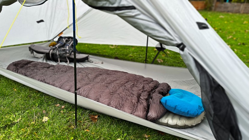 ultralight tent - the very generous length of the six moon designs owyhee could be...