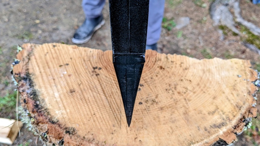 axe - like all the fiskars models we&#039;ve tested, the chopping axe arrived...