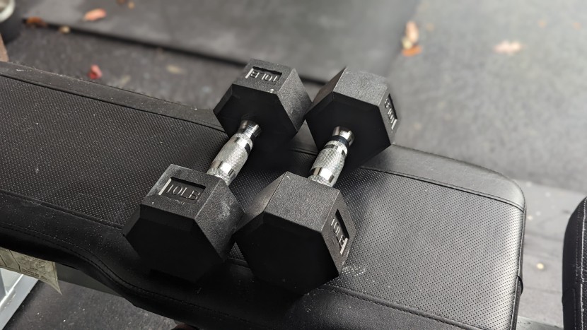 amazon basics rubber encased hex - available from five to 50 pounds, the amazon basics rubber encased...