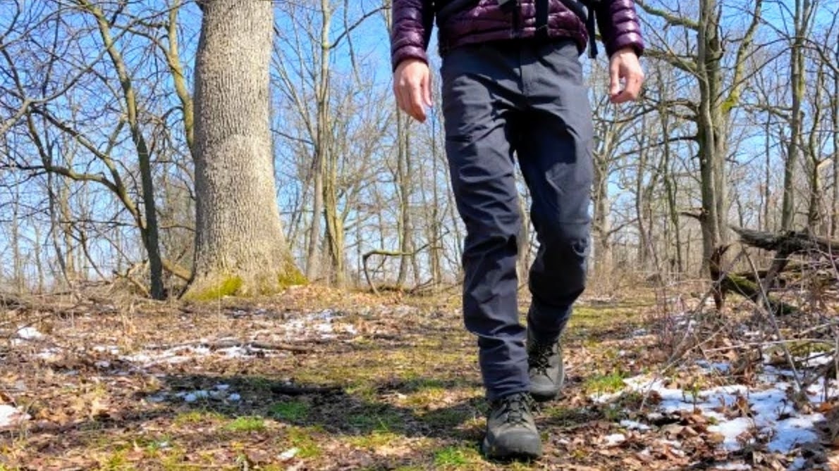 Royal Robbins Alpine Road Review (Comfort can be achieved through a combination of stretchy fabric, adjustability, and quality fit.)
