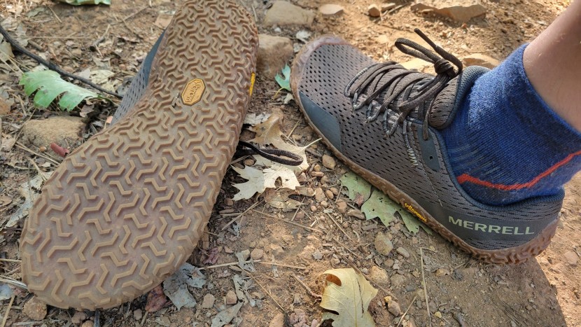 barefoot shoes men - a shoe&#039;s tread is a huge factor in where the shoe will comfortable...