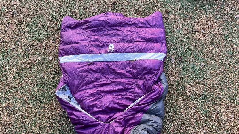 this is the backcountry bed's half quilt.
