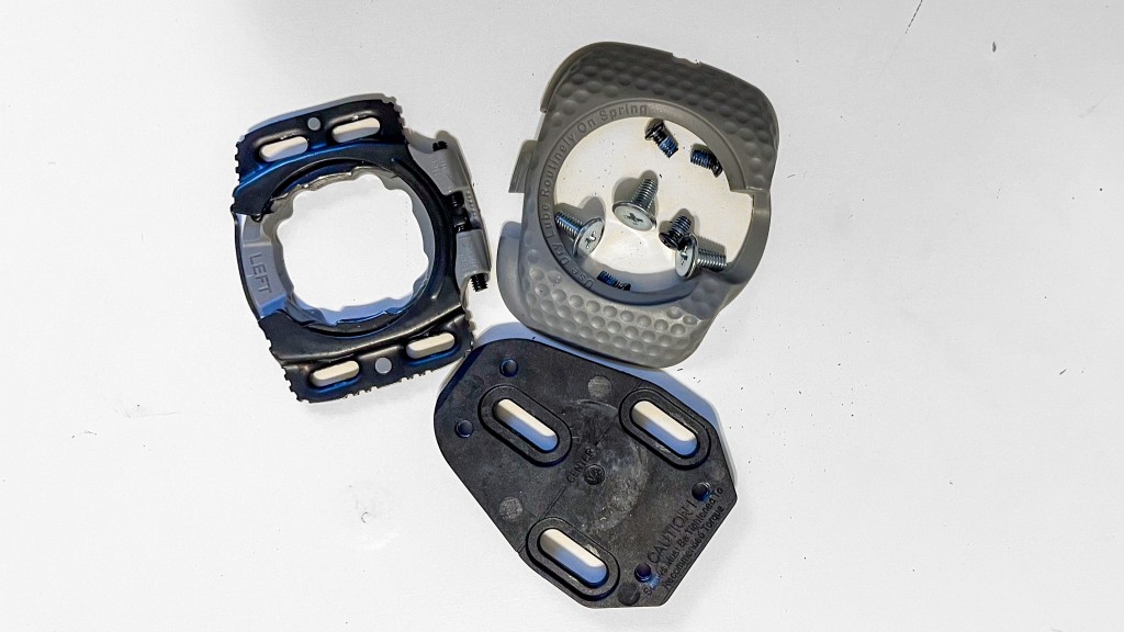 road bike pedals - the three part cleat of the wahoo speedplay comp is hard to set up...