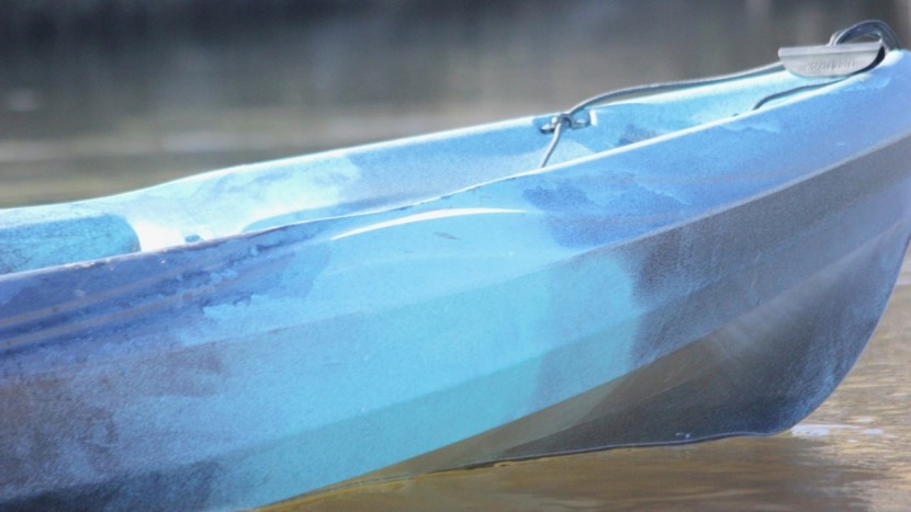 perception tribe 11.5 - the handles at the stern and rear of the kayak are retractable.