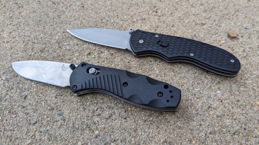 pocket knife - side-by-side with the gerber fast draw. the fast draw has a similar...