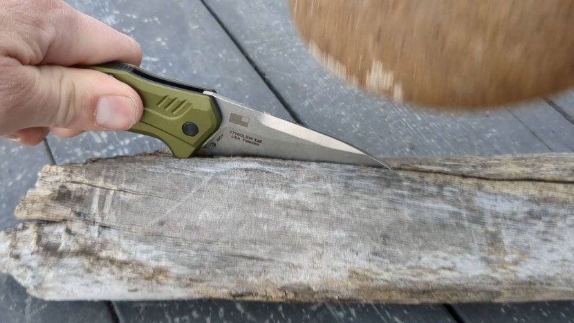kershaw link - the kershaw link can safely hold up to the most heavy duty of tasks.