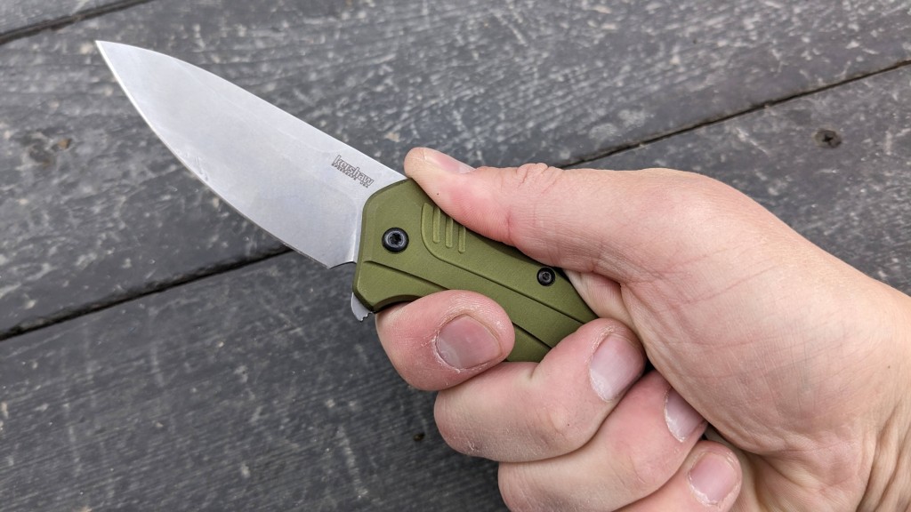 How to Clean a Kershaw Knife? Step-By-Step Explained.