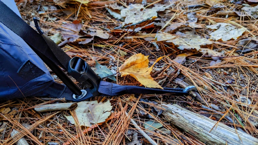 rei co-op trailmade 2 - the fly clips into the poles and stakes for an easy assembly.