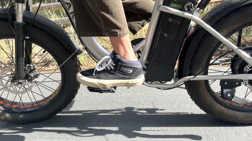 bike pedals - flat pedals are a popular choice for cyclists because they don&#039;t...