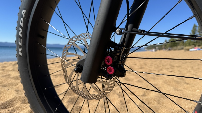 ride1up rift st - massive 4-piston hydraulic brakes use mineral oil to exert clamping...