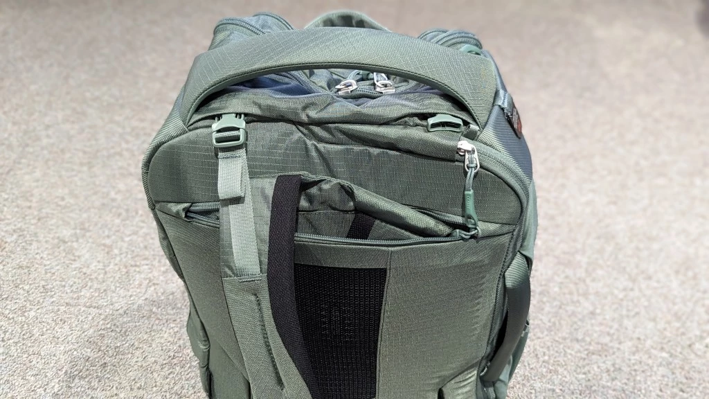 travel backpack - stowing the harness on the sojourn porter is easy; simply unbuckle...