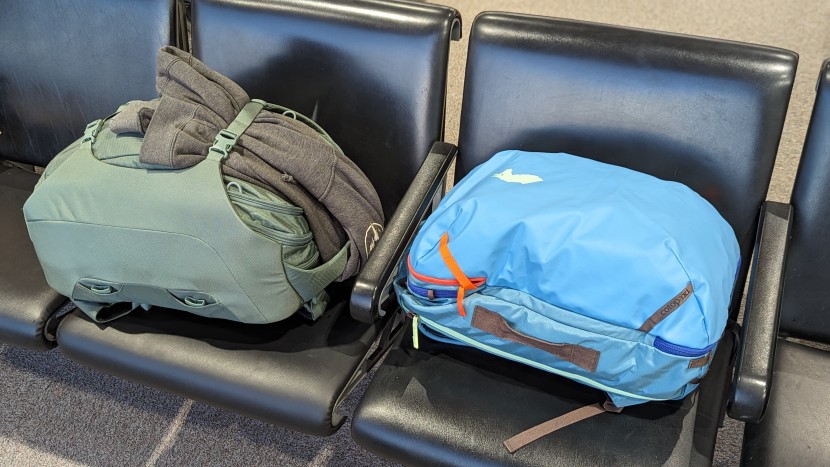 external cinch straps on the sojourn porter (green, left) do more...