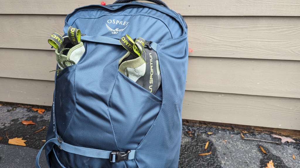 Osprey Farpoint 40 Review | Tested by GearLab