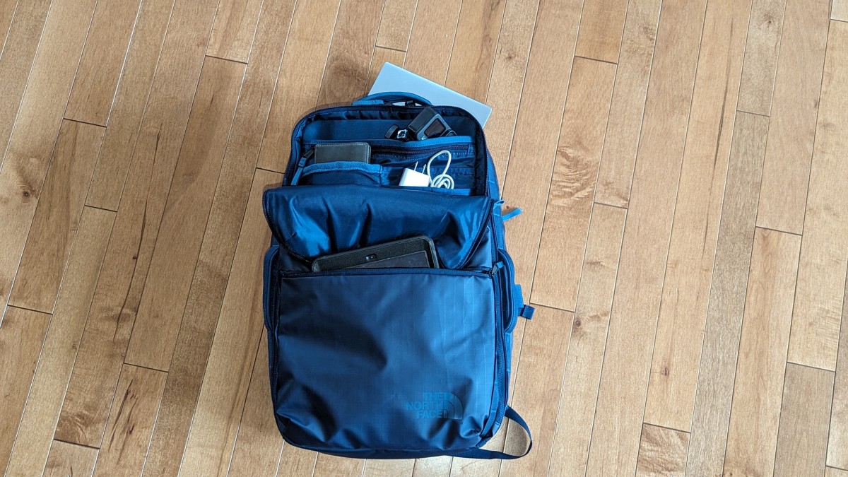 The North Face Base Camp Voyager Review (The pockets and organization on the Voyager are top notch.)