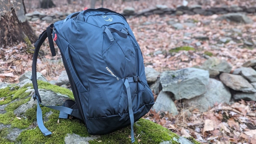 osprey farpoint 40 travel backpack review - the farpoint is a workhorse of a travel bag, but it is up some...