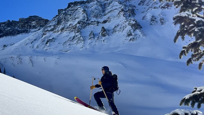 hardshell jacket womens - we want something that can keep out the elements, but doesn&#039;t weigh...