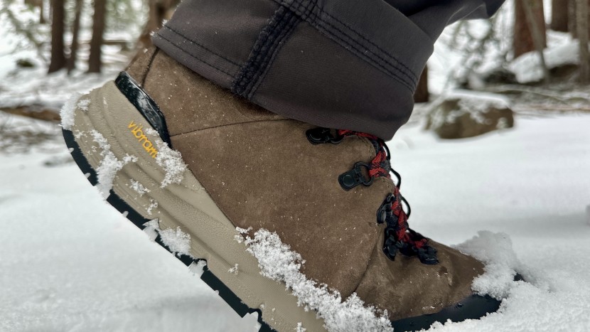 danner arctic 600 side-zip - solid construction from the outsole, through the midsole, to the...