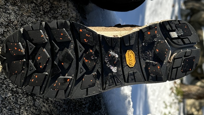 danner arctic 600 side-zip - the danner arctic 600 side-zip with vibram arctic grip at outsole...