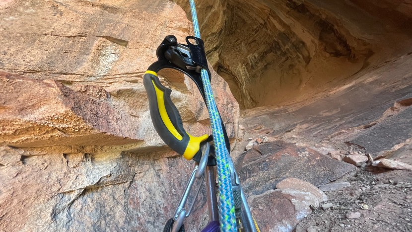 ascender - the petzl ascension is an excellent workhorse ascender, with an...