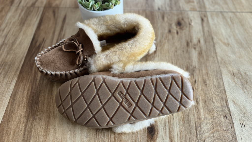 The 7 Best Slippers for Women of 2024 | Tested