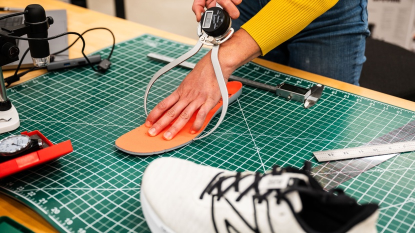 new balance fuelcell propel v4 - we&#039;re not entirely sure why, but the insole slid backward in the...