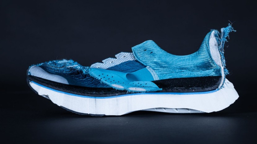 Novablast 4 midsole photo comparison