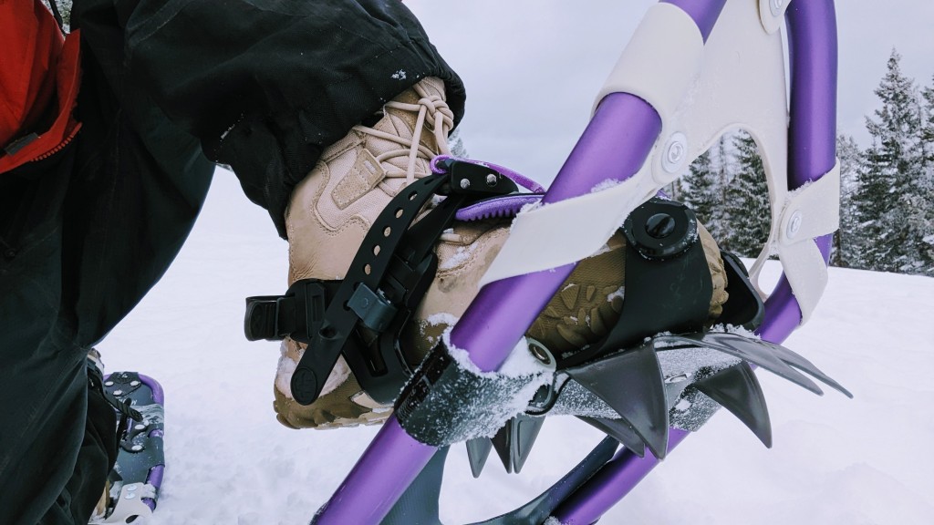 snowshoes womens - the cobra toe crampon provides excellent grip on crusty snow, but be...