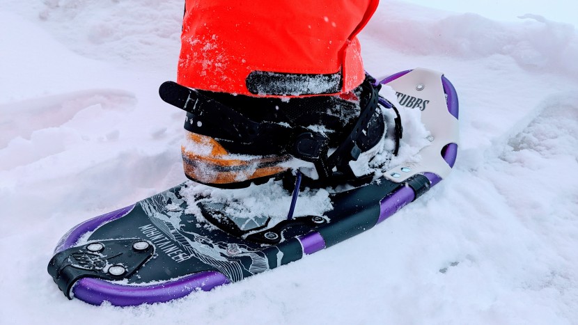 tubbs mountaineer for women - snowshoes with a heel lift save you from calf fatigue on backcountry...