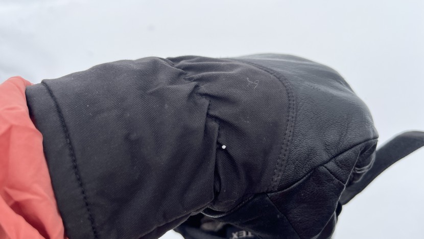 black diamond tour - the softshell wrist area doesn&#039;t let any water through, thanks to a...