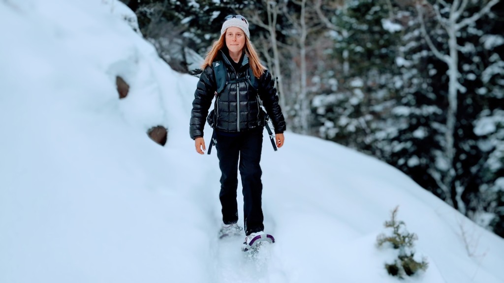 tubbs wilderness for women - the wilderness is a comfortable everyday snowshoe at a friendly price.