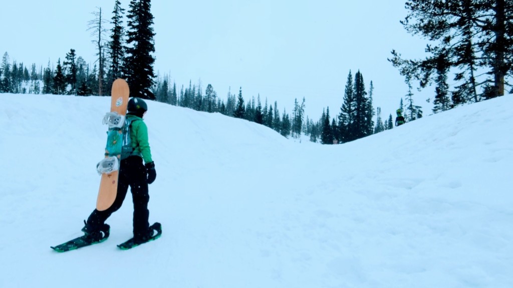 snowshoes womens - with the widest surface area of any snowshoe, the leadville 29...