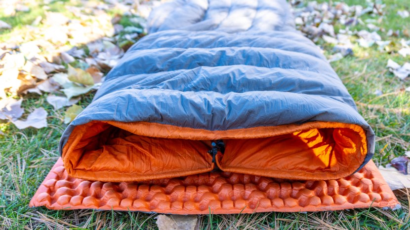 the uncinched footbox of the hammock gear economy burrow.