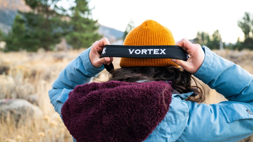 vortex diamondback hd 8x42 - comfortable, even when not in use.