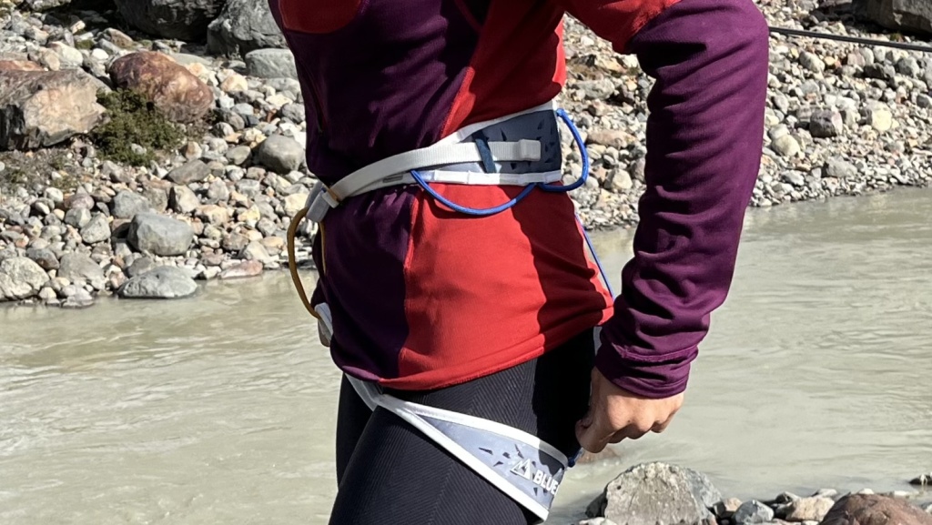 climbing harness womens - the blue ice addax is comfortable deceivingly functional for its size.