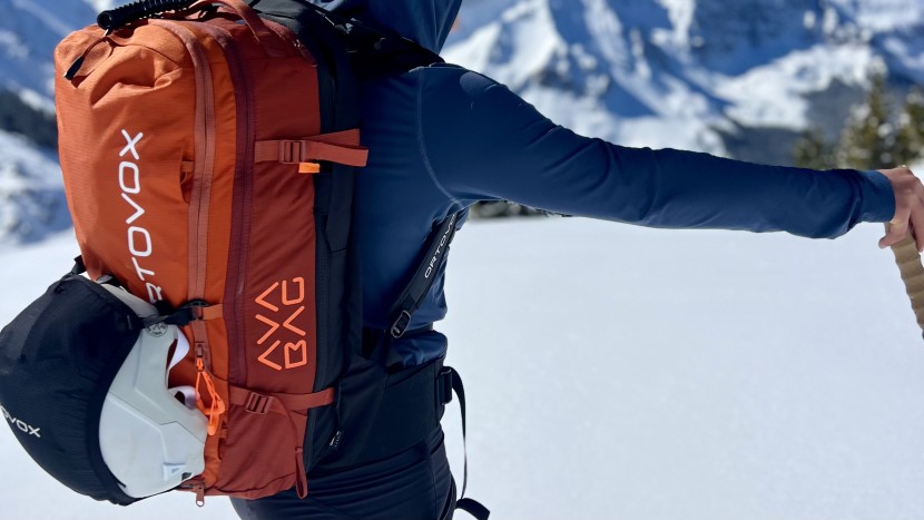 ortovox litric freeride 28l - we loved this well-designed and functional helmet carry. since it&#039;s...