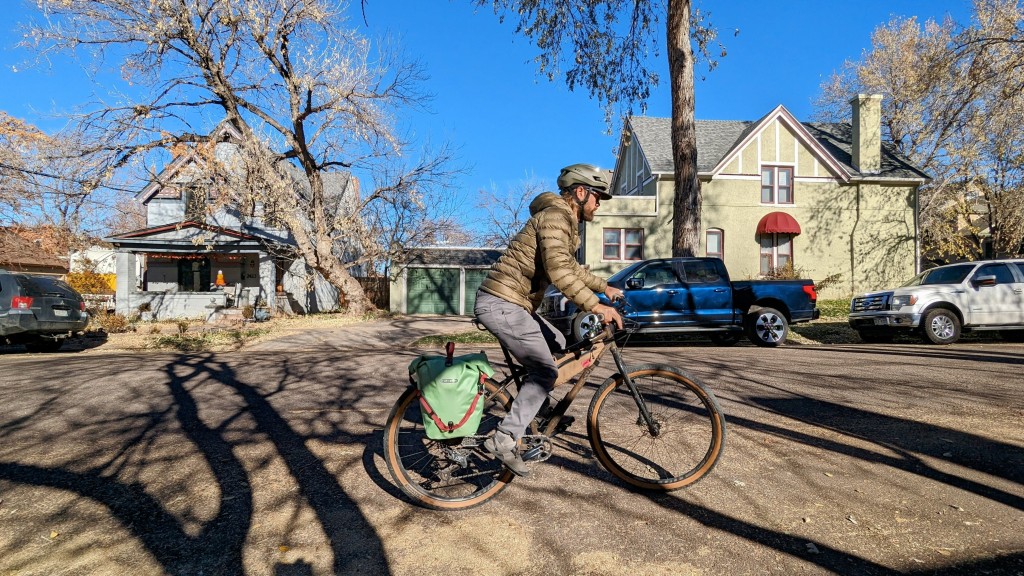 wantdo packable down hoody - the wantdo hoody isn't very warm so you don't heat up as quickly...