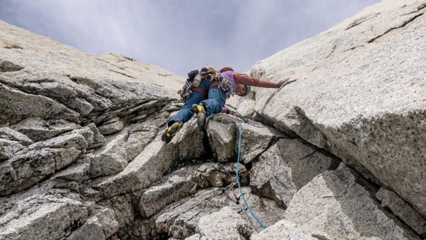 climbing harness womens - on a multi-pitch route, you need ample space on your gear loops.