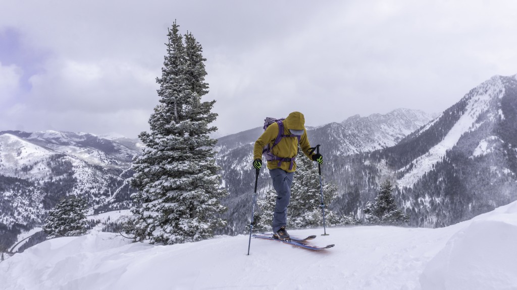 arc&#039;teryx kyanite hoody - we tested the kyanite for several weeks across the western us.