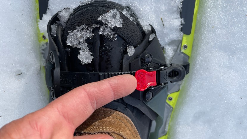 msr revo explore - the msr revo explore&#039;s have a release lever, which can be a bit...