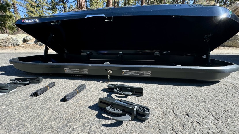 cargo box - with a sturdy feel and well designed components, the inno wedge...