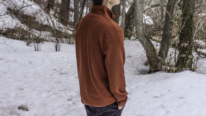 wrangler authentics 1/4 zip - the baggier fit actually aided in this garment&#039;s breathability.