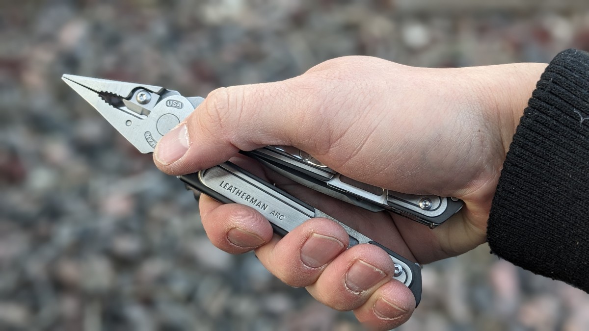 Leatherman ARC Review (ARC is a full-sized multi-tool, and will fit comfortably in (nearly) every hand.)
