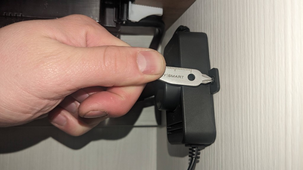 multi-tool - our smallest tested multi-tool, the keysmart 5-in-1 can handle light...