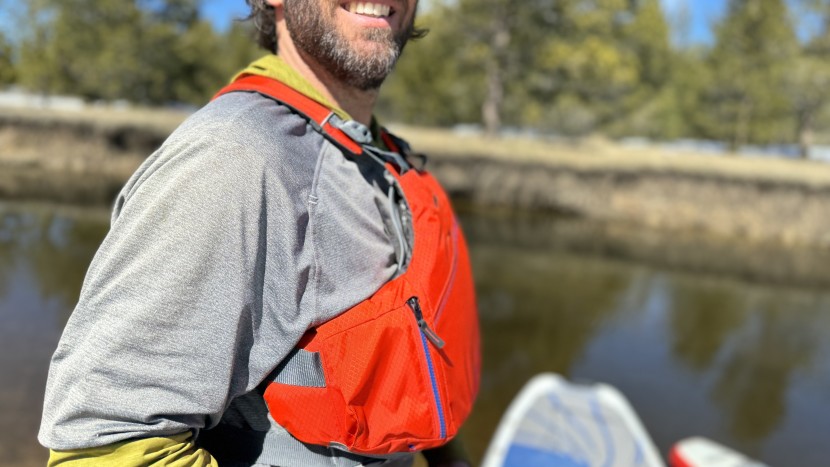 astral ytv 2.0 - the ytv has a slim line profile with no bulky front pocket to get in...