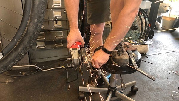 abus ugrip bordo 5700 - the bordo 5700 withstood our angle grinder test for nearly 30 seconds.