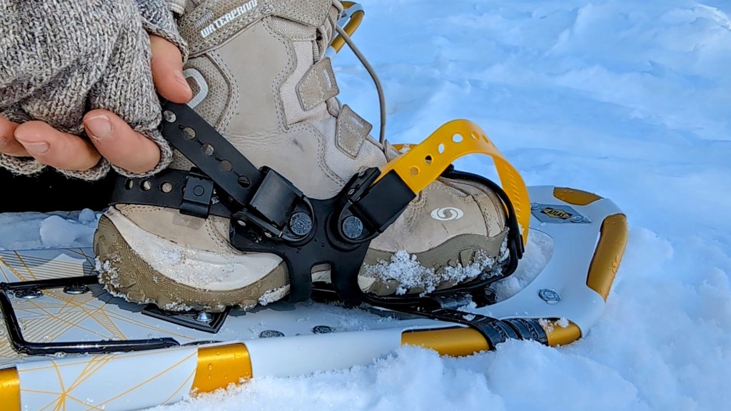 snowshoes womens - though the straps don't tuck away nicely, the montane's roller...