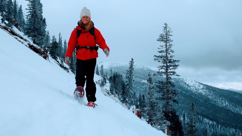 snowshoes womens - the lightning ascent is a highly versatile shoe, ready to tackle the...