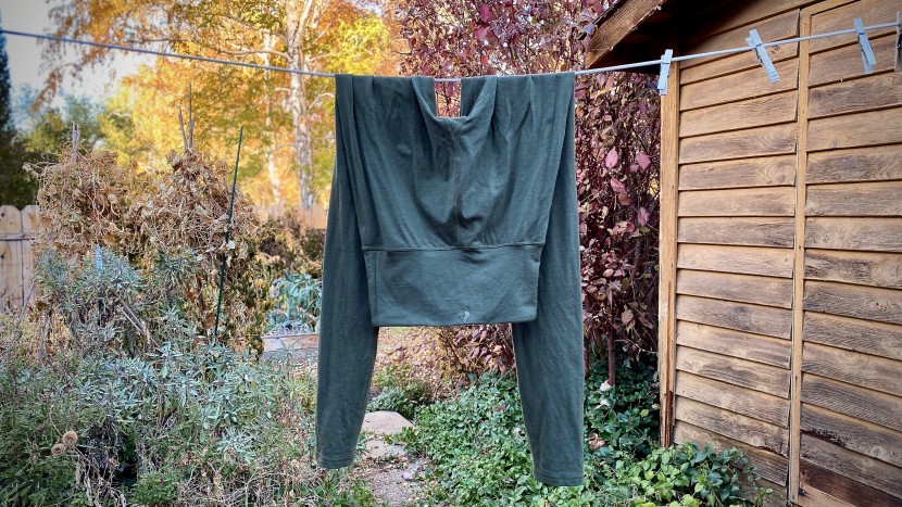ridge merino aspect high rise bottoms - though the fabric of the aspect high rise is 240 g/m², these...