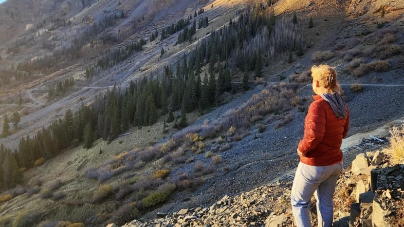 rei co-op 650 for women - with a fairly boxy fit and short hem, the rei 650 is a decidedly...